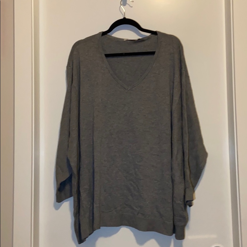 JustFab NWT Grey Sweater